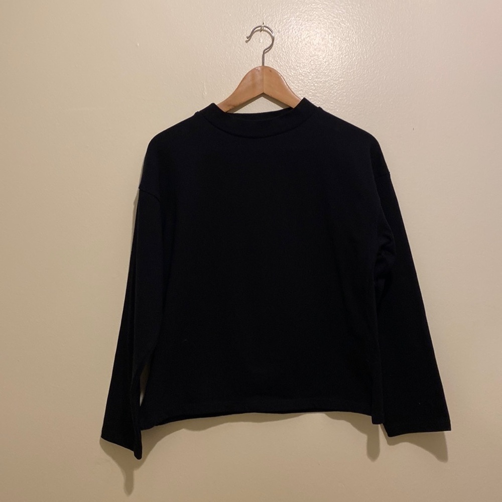 Moussy black cotton sweater. Size 1